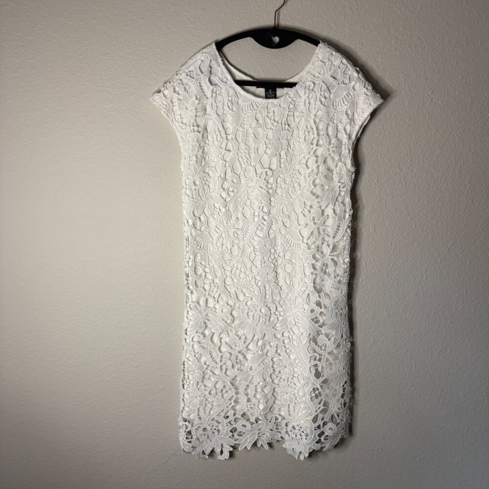 Chelsea & Theodore White Floral Lace Sheath Dress Size 4